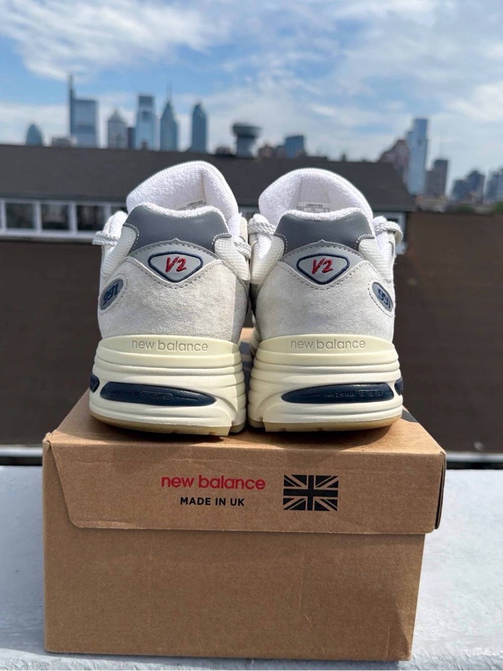 New Balance Men's Sneakers in Off-White with Red & Navy Accents - Picture 5 of 10